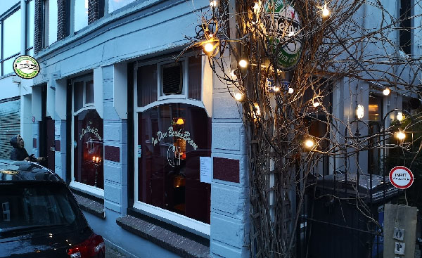 Kerstborrel in Eetcafé In den Berkebrom